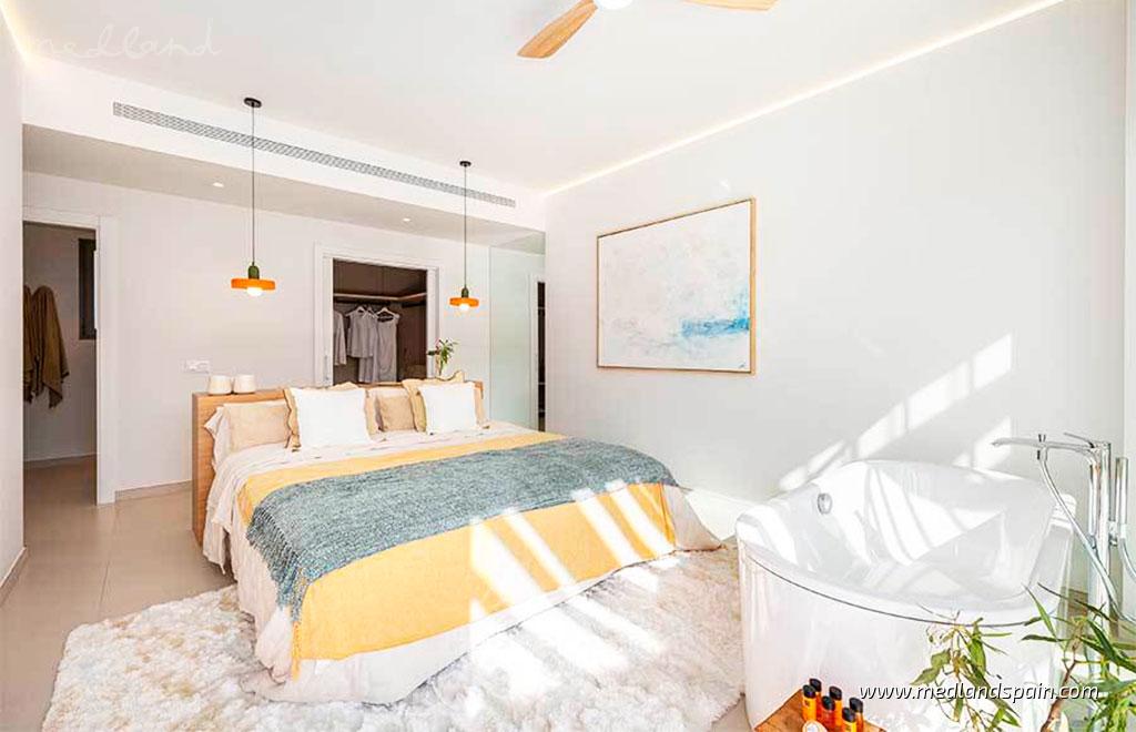 Apartamento en Fuengirola, Málaga, España 3 dormitorios, 130 m2 No. 53060