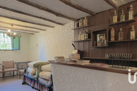 Продажа дома в Мехорада-дель-Кампо, Мадрид, Испания 4 спальни, 239м2 №153272 - фото 19