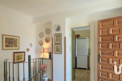 Продажа дома в Мехорада-дель-Кампо, Мадрид, Испания 4 спальни, 239м2 №153272 - фото 25