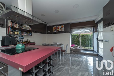 Māja pārdošanā Villaquilambre, Leon, Spānijā 5 istabas, 591 m2 Nr. 153273 - attēls 4