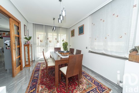 Māja pārdošanā Villaquilambre, Leon, Spānijā 5 istabas, 591 m2 Nr. 153273 - attēls 10