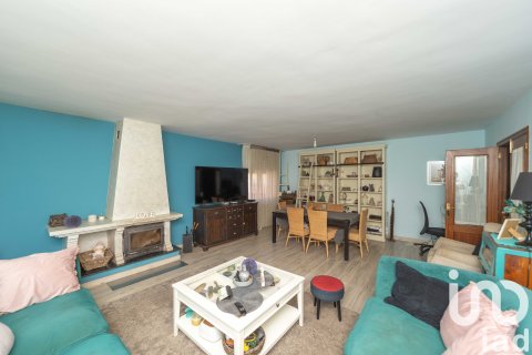 Hus till salu i Valverde de la Virgen, Leon, Spanien 6 sovrum, 560 kvm. Nr. 153269 - foto 29