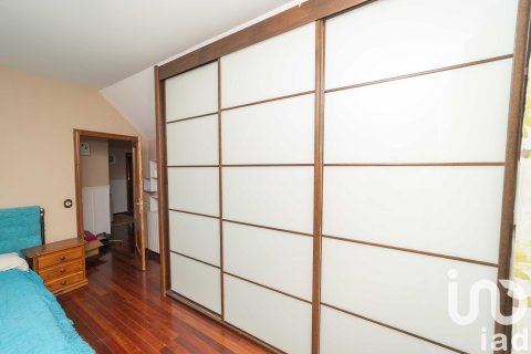 Hus till salu i Valverde de la Virgen, Leon, Spanien 6 sovrum, 560 kvm. Nr. 153269 - foto 21