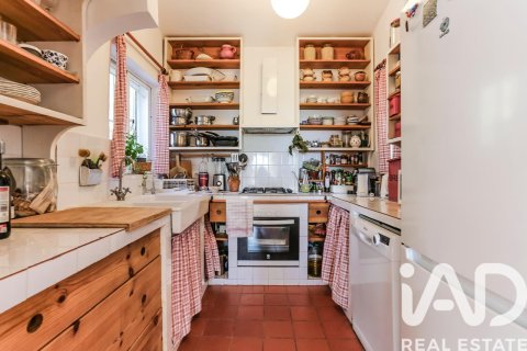 Casa in vendita a Estepona, Malaga, Spagna 3 camere da letto, 170 mq. N° 188303 - foto 4