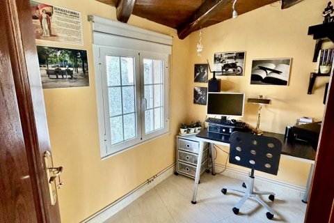 Сasa en venta en León, España 3 dormitorios, 169 m2 No. 188272 - foto 25