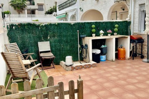 Apartamento en venta en Torrevieja, Alicante, España 2 dormitorios, 54 m2 No. 189386 - foto 3