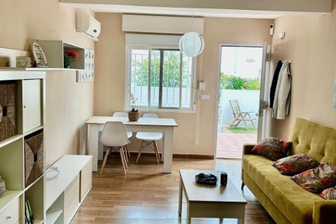 Apartamento en venta en Torrevieja, Alicante, España 2 dormitorios, 54 m2 No. 189386 - foto 5