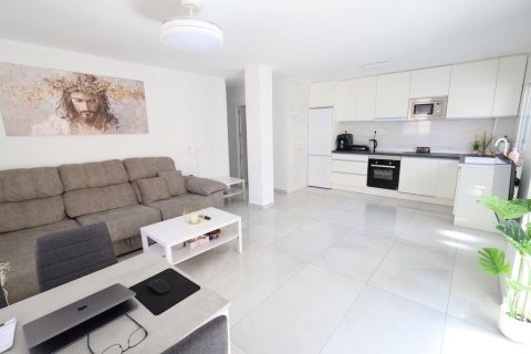 Apartamento en venta en Torrevieja, Alicante, España 3 dormitorios, 108 m2 No. 189384 - foto 5