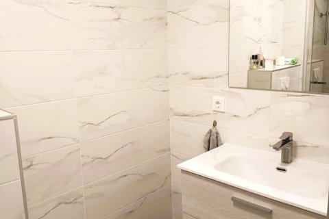 Apartamento en venta en Torrevieja, Alicante, España 3 dormitorios, 108 m2 No. 189384 - foto 12