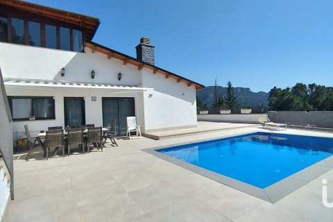 Продажа дома в Матадепера, Барселона, Испания 4 спальни, 250м2 №153721 - фото 3