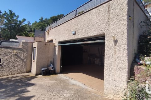 Продажа дома в Матадепера, Барселона, Испания 4 спальни, 250м2 №153721 - фото 7