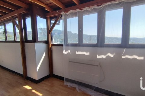 Продажа дома в Матадепера, Барселона, Испания 4 спальни, 250м2 №153721 - фото 24