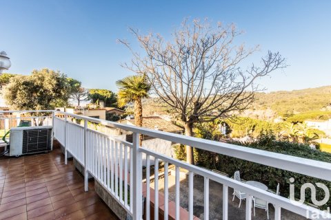 Talo myytävänä Badalona, Barcelona, Espanja, 4 makuuhuonetta, 253 m2 No. 153715 - kuva 5