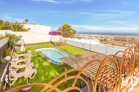 Hus till salu i Guime, Lanzarote, Spanien 6 sovrum, 400 kvm. Nr. 153719 - foto 17