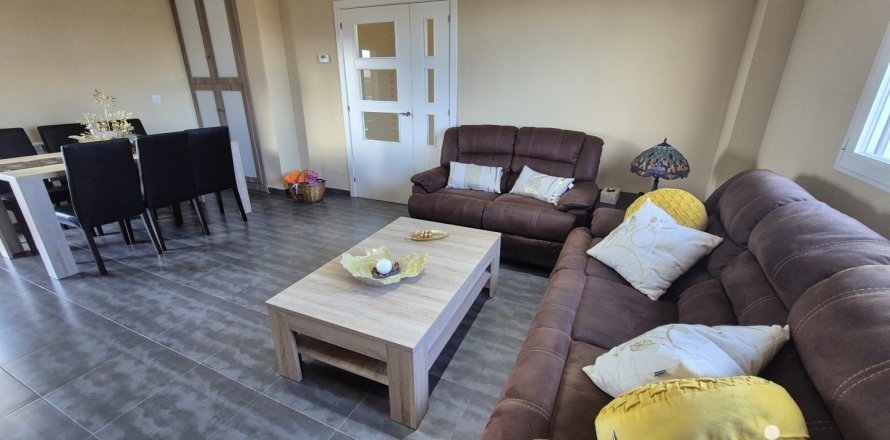 House à San Cristobal de la Cuesta, Salamanca, Espagne 4 chambres, 167 m2 No. 153720