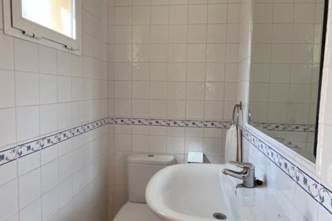 Dúplex en venta en La Nucia, Alicante, España 4 dormitorios, 130 m2 No. 136764 - foto 9