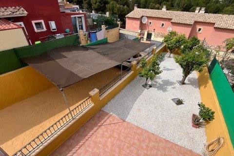 Dúplex en venta en La Nucia, Alicante, España 4 dormitorios, 130 m2 No. 136764 - foto 2