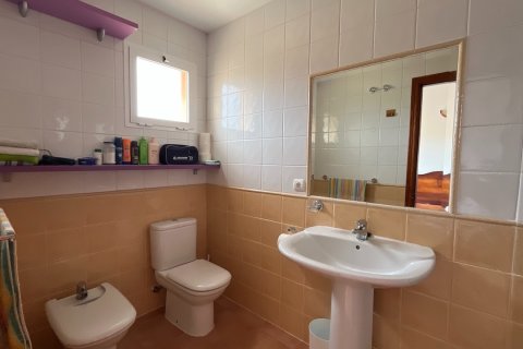 Dúplex en venta en La Nucia, Alicante, España 4 dormitorios, 130 m2 No. 136764 - foto 16