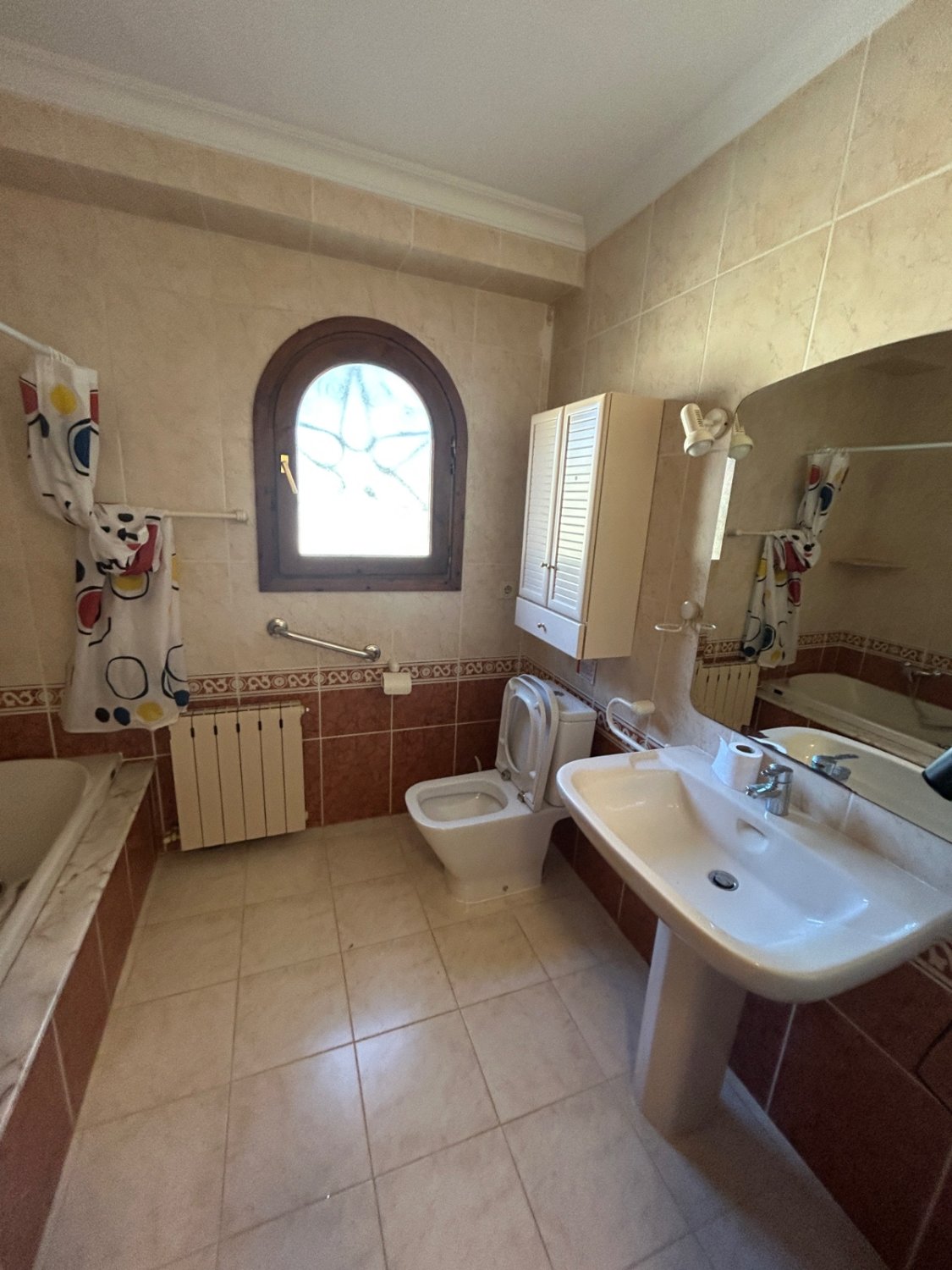 Villa a Javea, Alicante, Spagna 6 camere da letto, 271 mq. N° 136762