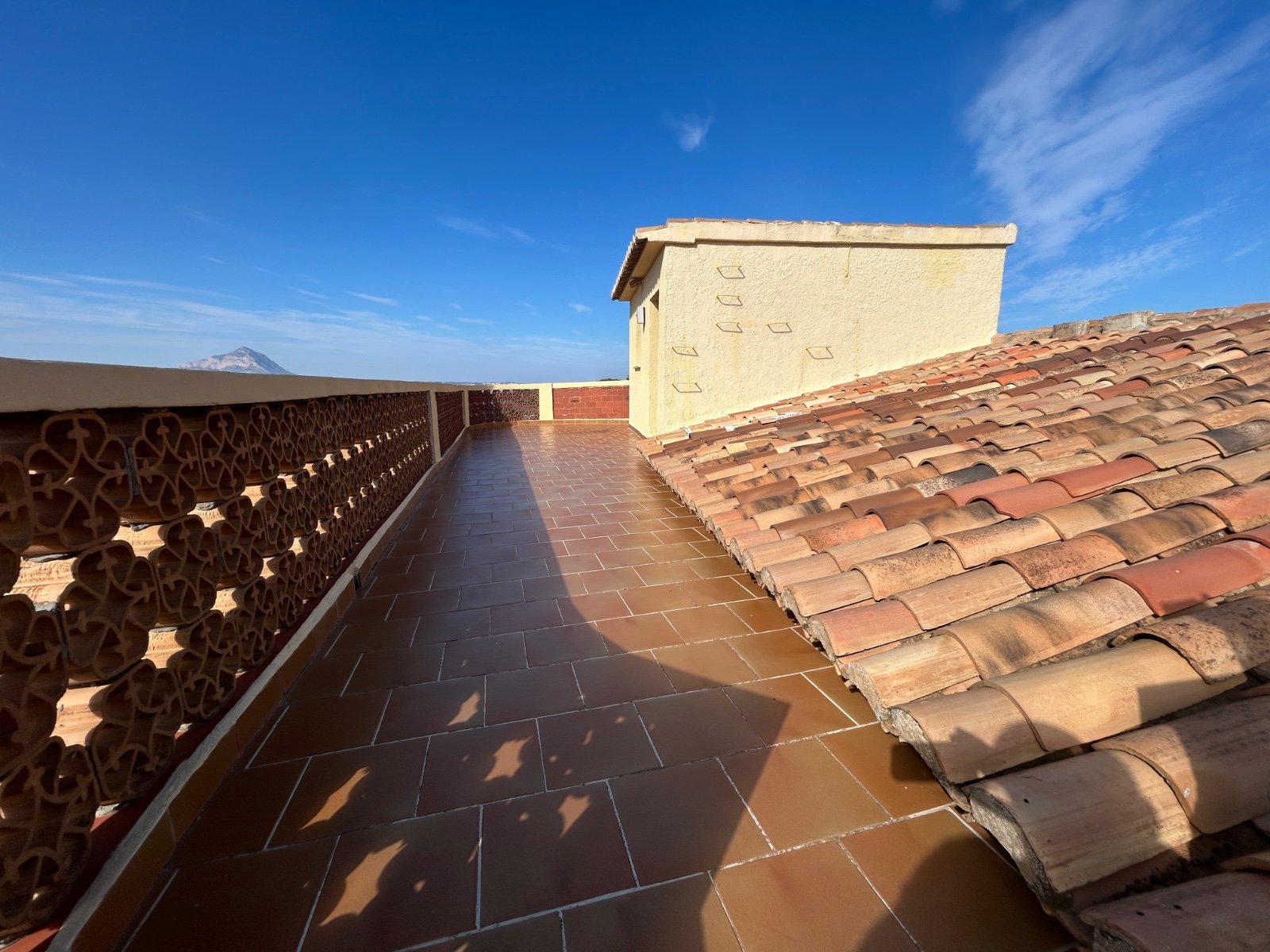 Villa a Javea, Alicante, Spagna 6 camere da letto, 271 mq. N° 136762