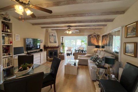 Dvīņu māja pārdošanā La Nucia, Alicante, Spānijā 3 istabas, 125 m2 Nr. 136765 - attēls 4