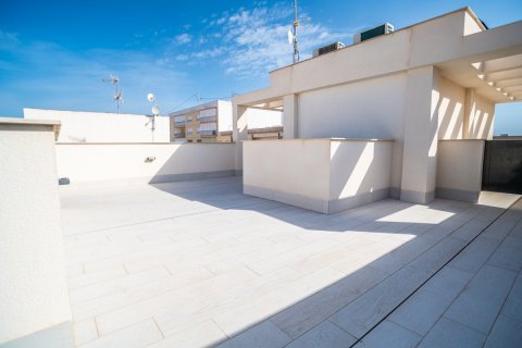 Apartament Torrevieja, Alicante, Hiszpania 3 sypialnie, 120 mkw. nr 136761 – zdjęcie 18