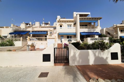 Townhouse zum Verkauf in Alicante, Spanien 2 Schlafzimmer, 93 m2 Nr. 189972 - Foto 2