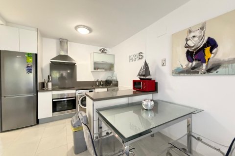 Продажа квартиры в Дехеса де Кампоамор, Аликанте, Испания 3 спальни, 93м2 №189970 - фото 12