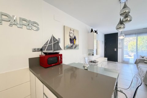 Продажа квартиры в Дехеса де Кампоамор, Аликанте, Испания 3 спальни, 93м2 №189970 - фото 15