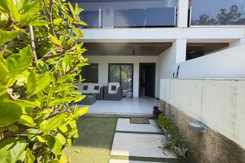 Продажа квартиры в Дехеса де Кампоамор, Аликанте, Испания 3 спальни, 93м2 №189970 - фото 2