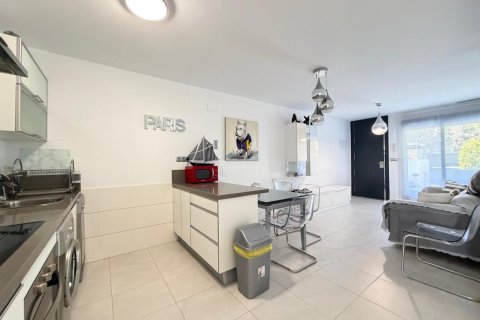 Продажа квартиры в Дехеса де Кампоамор, Аликанте, Испания 3 спальни, 93м2 №189970 - фото 16