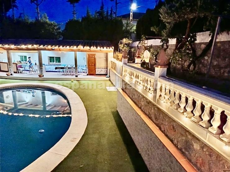 Villa a Cullar, Granada, Spagna 5 camere da letto, 823 mq. N° 140453