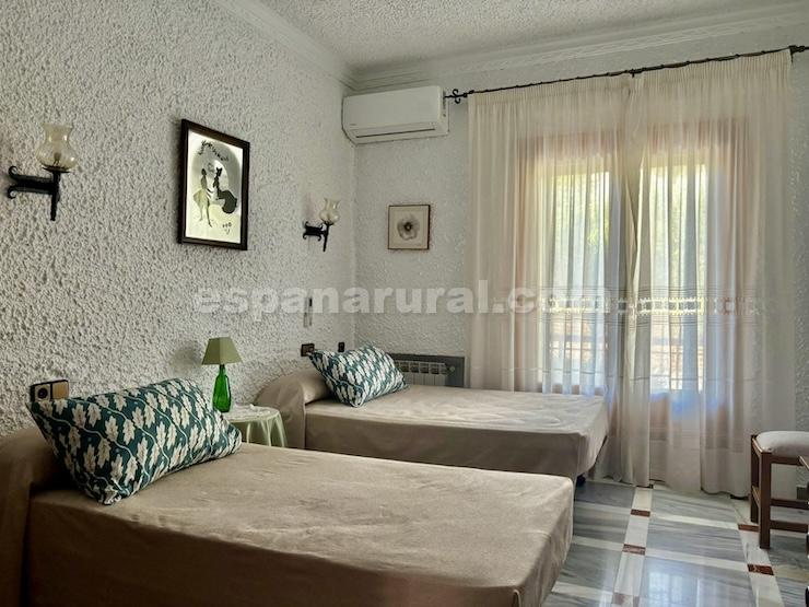 Villa a Cullar, Granada, Spagna 5 camere da letto, 823 mq. N° 140453