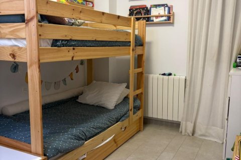 Lägenhet till salu Alicante, Spanien 2 sovrum, 100 kvm. Nr. 138163 - foto 15