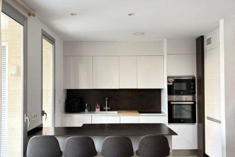 Apartment for sale in Alicante, Spain 2 bedrooms, 100 sq.m. No. 138163 - photo 14