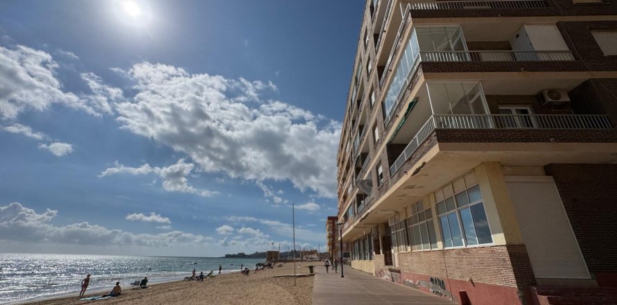 Apartamento La Mata, Alicante, España 3 dormitorios, 105 m2 No. 138162