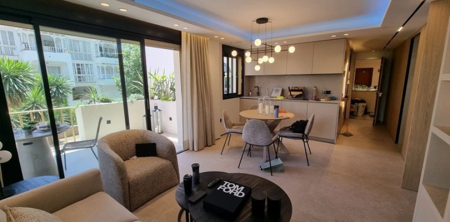 Huoneisto Nueva Andalucia, Malaga, Espanja 2 makuuhuonetta, 80 m2 No. 138167