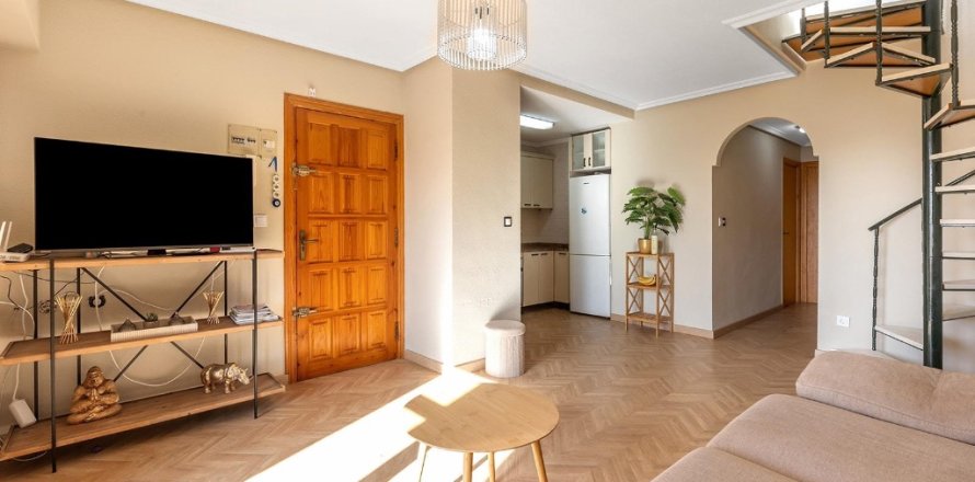 Wohnung in Torrevieja, Alicante, Spanien 3 Schlafzimmer, 75 m2 Nr. 183577