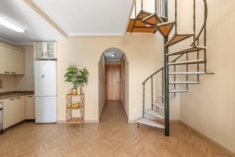 Wohnung zum Verkauf in Torrevieja, Alicante, Spanien 3 Schlafzimmer, 75 m2 Nr. 183577 - Foto 4