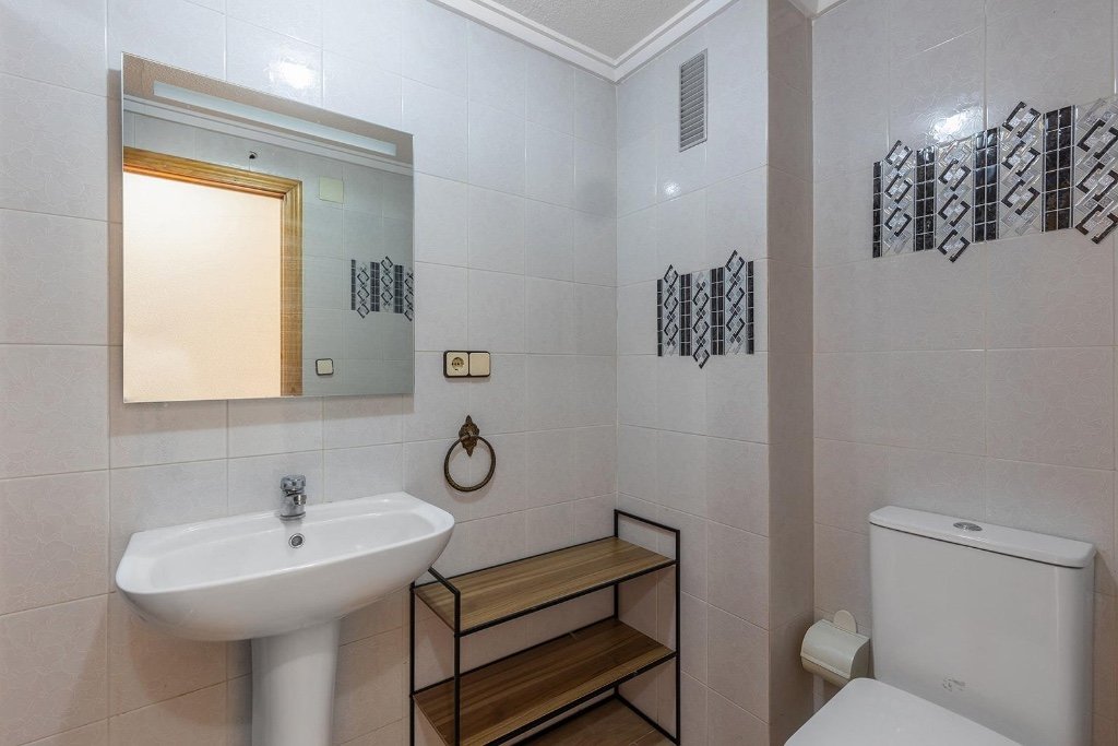 Huoneisto Torrevieja, Alicante, Espanja 3 makuuhuonetta, 75 m2 No. 183577