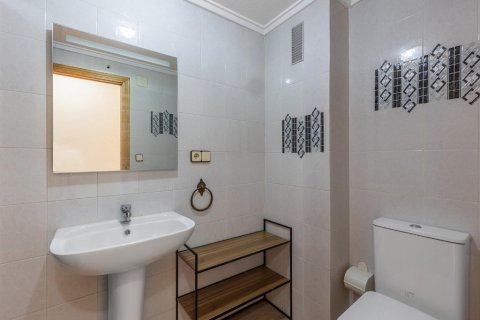 Wohnung zum Verkauf in Torrevieja, Alicante, Spanien 3 Schlafzimmer, 75 m2 Nr. 183577 - Foto 14
