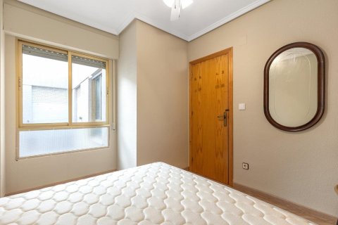 Wohnung zum Verkauf in Torrevieja, Alicante, Spanien 3 Schlafzimmer, 75 m2 Nr. 183577 - Foto 13