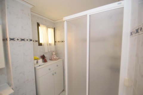 Apartment for sale in Torrevieja, Alicante, Spain 2 bedrooms, 60 sq.m. No. 183580 - photo 7