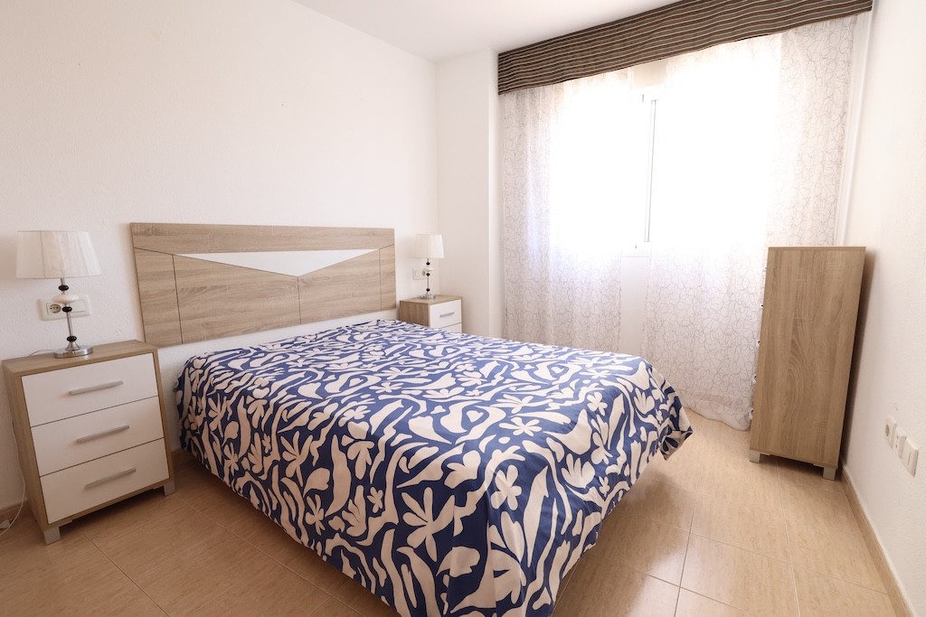 Wohnung in Torrevieja, Alicante, Spanien 2 Schlafzimmer,  Nr. 183581