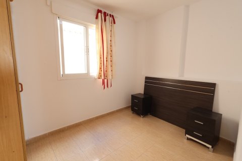 Apartamento en venta en Torrevieja, Alicante, España 2 dormitorios, No. 183581 - foto 11