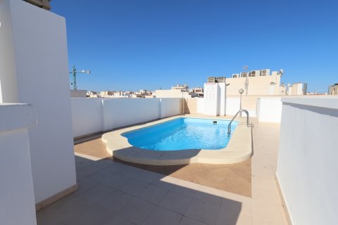 Apartamento en venta en Torrevieja, Alicante, España 2 dormitorios, No. 183581 - foto 15
