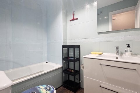 Apartment for sale in Torrevieja, Alicante, Spain 1 bedroom, 50 sq.m. No. 183578 - photo 7
