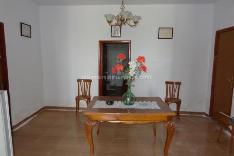 Продажа дома в Уэркаль-Овера, Альмерия, Испания 4 спальни, 200м2 №184102 - фото 3