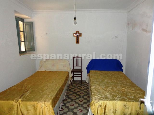 Hus i Somontin, Almeria, Spanien 6 sovrum, 60 kvm. Nr. 184106