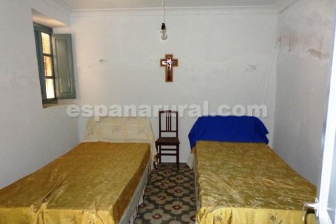 House for sale in Somontin, Almeria, Spain 6 bedrooms, 60 sq.m. No. 184106 - photo 9